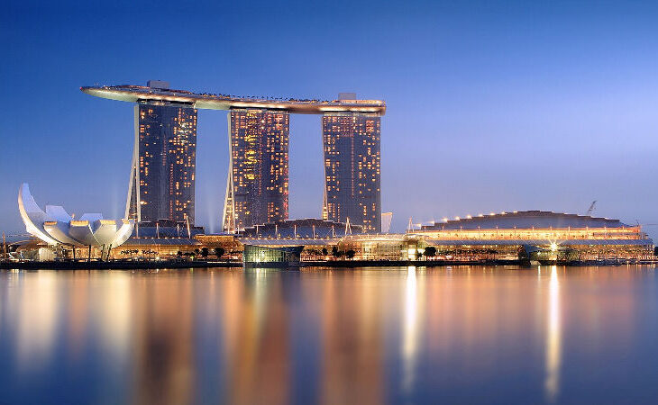 Marina_Bay_Sands_in_the_evening
